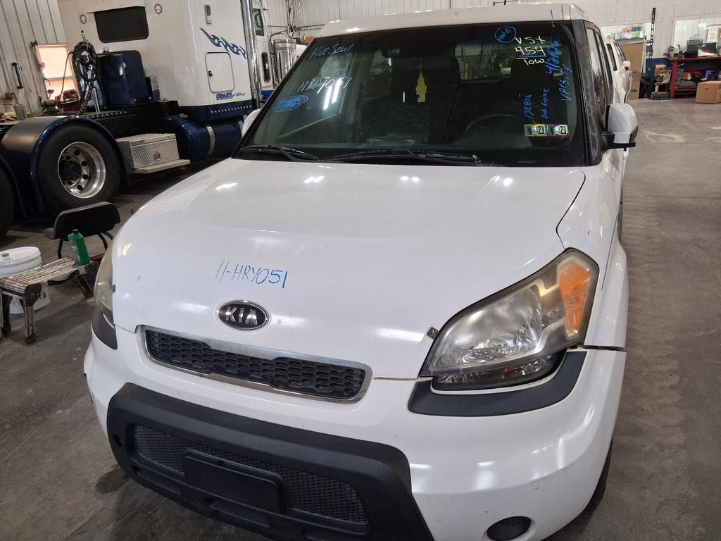 Used Windshield Wiper Motor fits: 2011 Kia Soul  Grade A