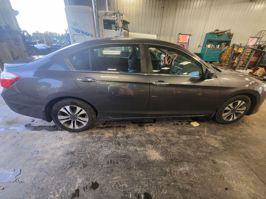 Used Air Cleaner Assembly fits: 2013 Honda Accord 2.4 Grade A