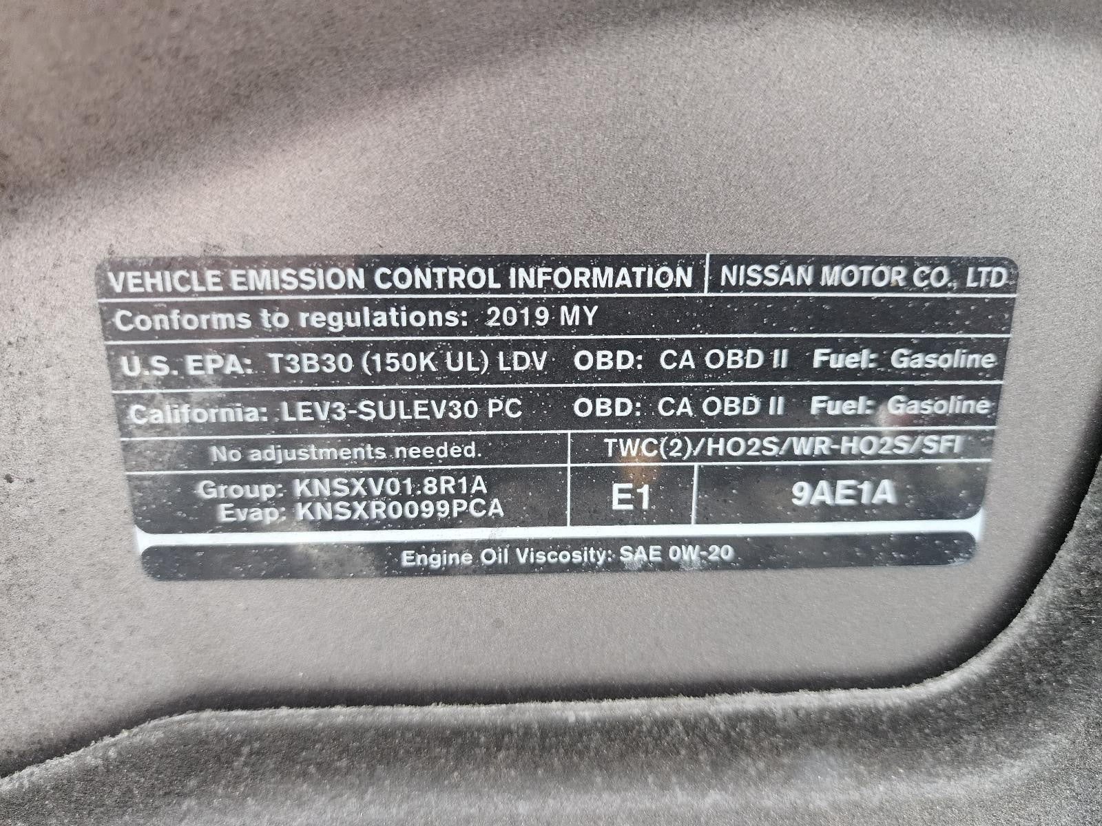 Used Front Center Interior Rear View Mirror fits: 2019 Nissan Sentra w/o automat