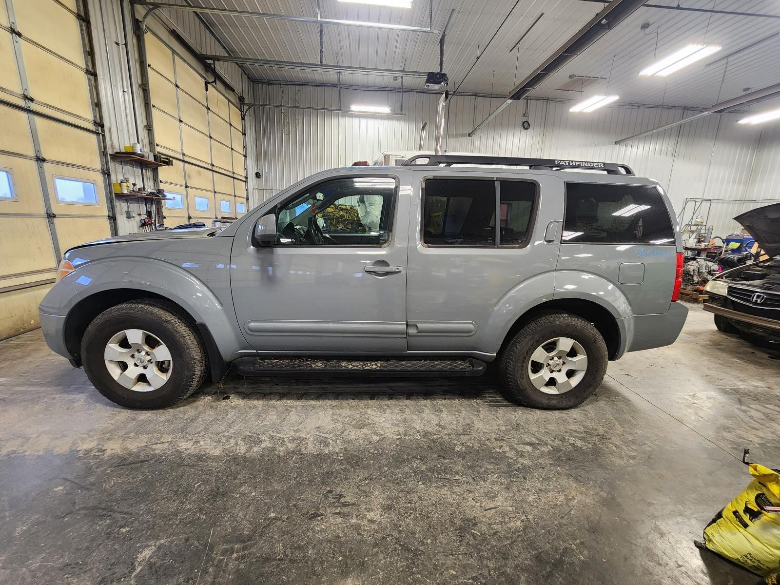 Used A/C Compressor fits: 2006 Nissan Pathfinder 4.0L 6 cylinder Grade C