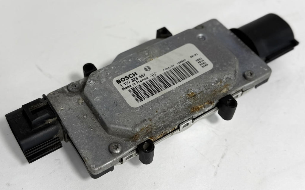 2013-2018 FORD FOCUS COOLING FAN RELAY CONTROL MODULE OEM 1137328567