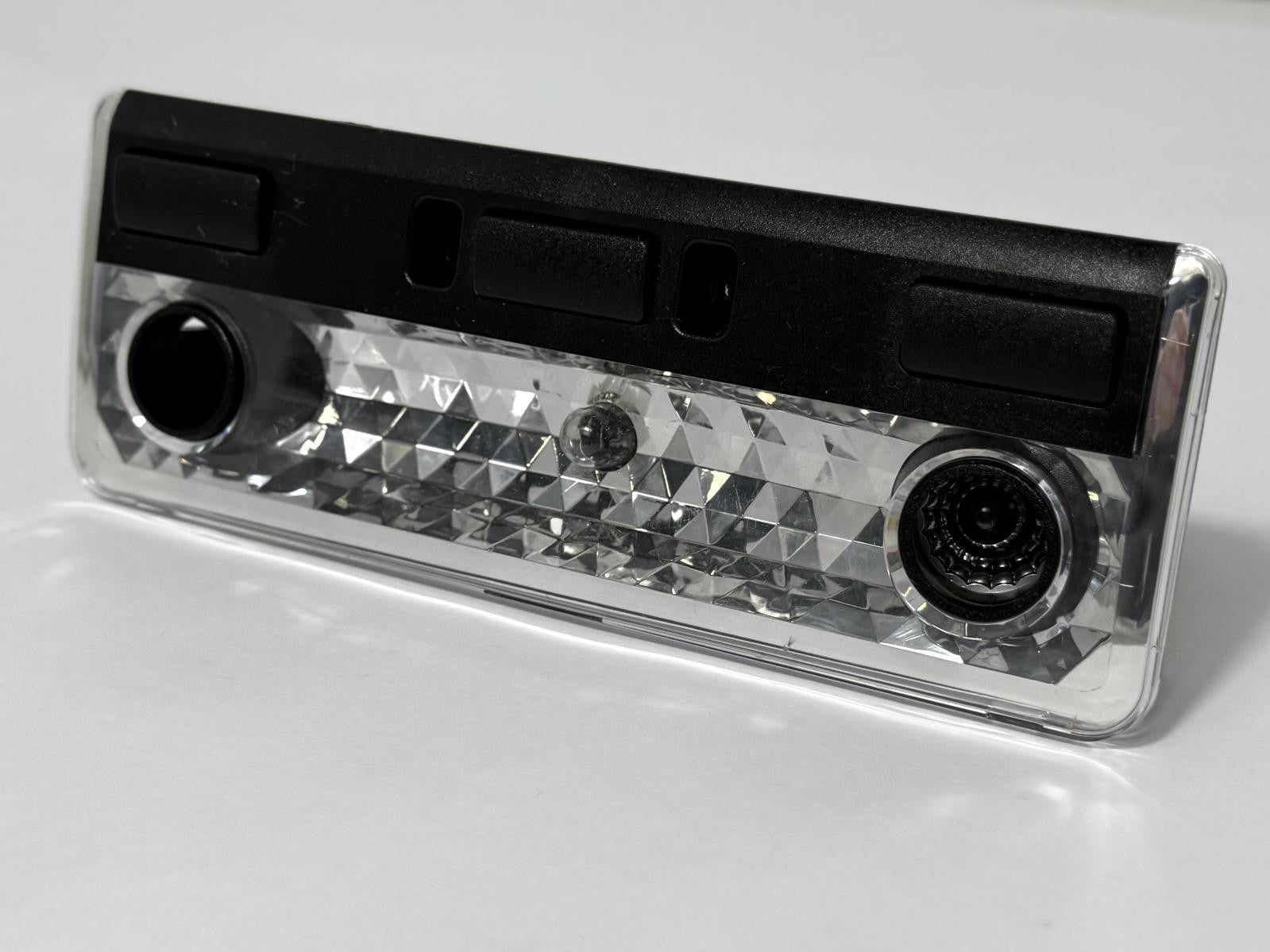 2001-2005 BMW 330i E46 DOME LIGHT OVERHEAD MAP LAMP OEM
