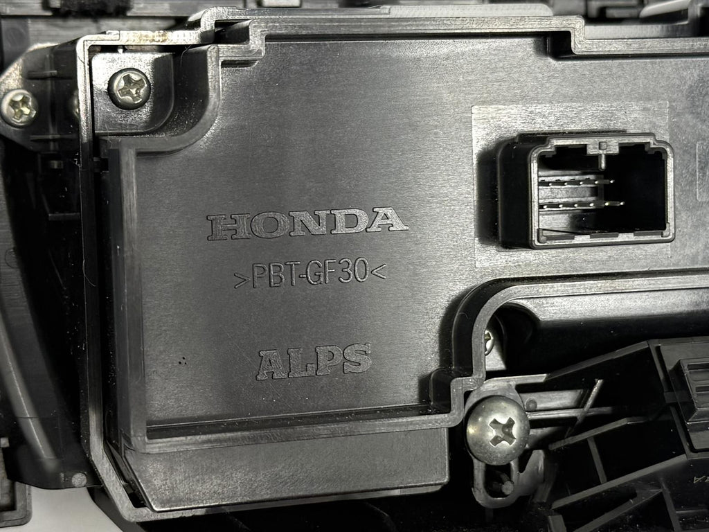 Used A/C Selector Switch fits: 2021 Honda Civic US market Europe built Hatchback