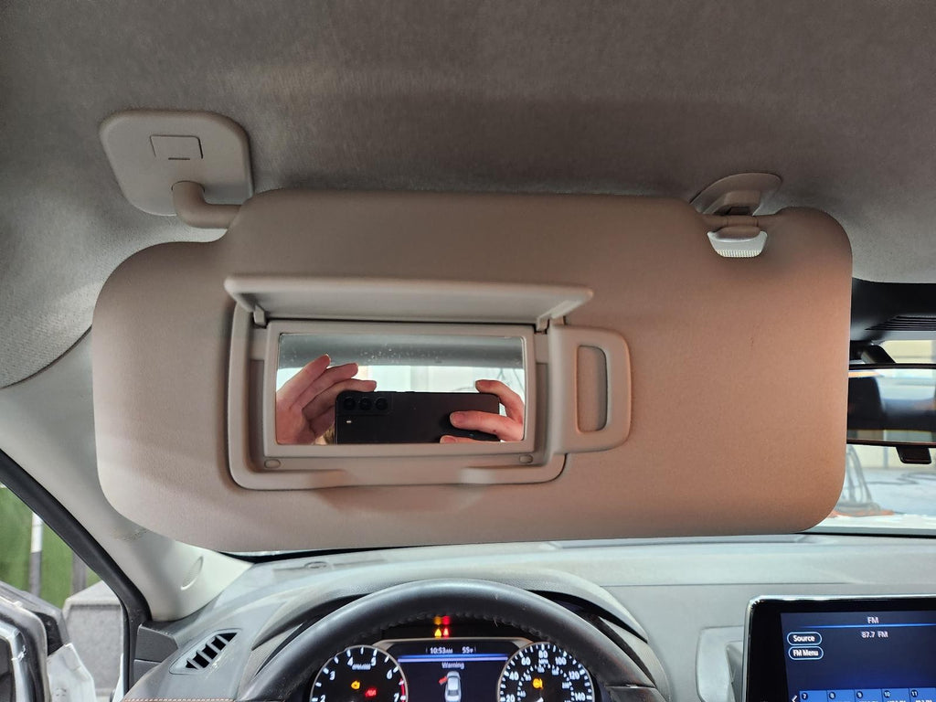 Used Left Sun Visor fits: 2020 Nissan Sentra w/o illumination Left Grade A