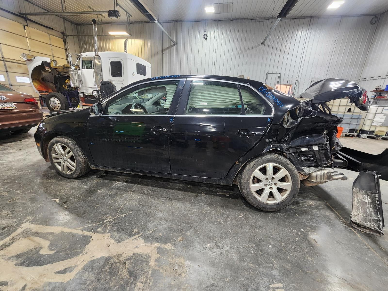 Used A/C Compressor fits: 2005 Volkswagen Jetta 1.9L turbo diesel Sdn Grade C