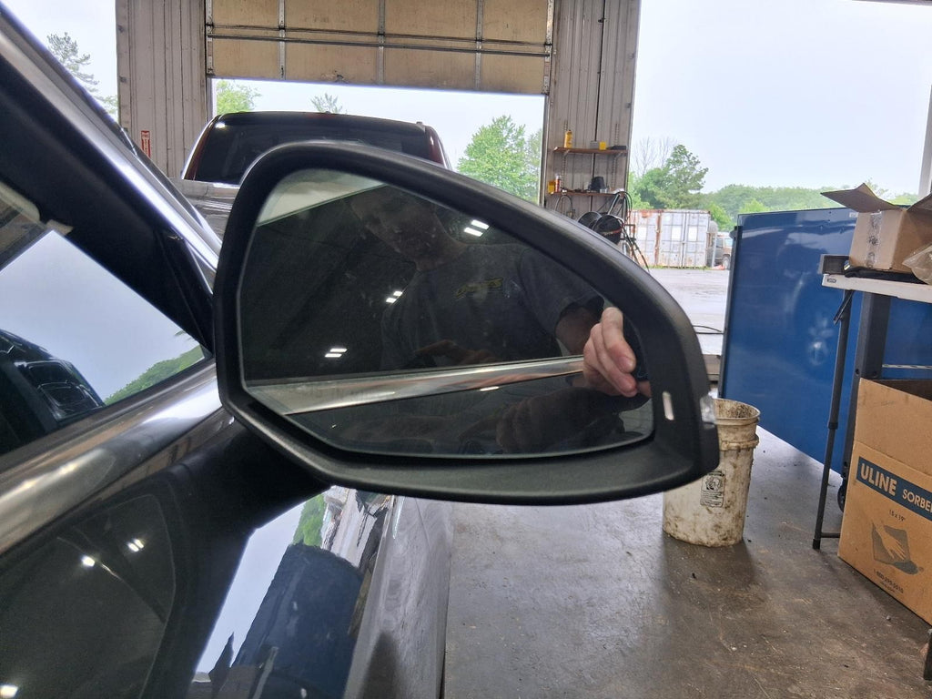 Used Right Door Mirror fits: 2018 Audi A5 power memory heated mirrors auto dimmi