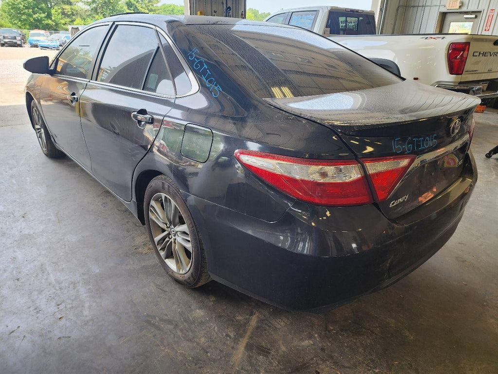 Used Windshield Wiper Motor fits: 2015 Toyota Camry  Grade A