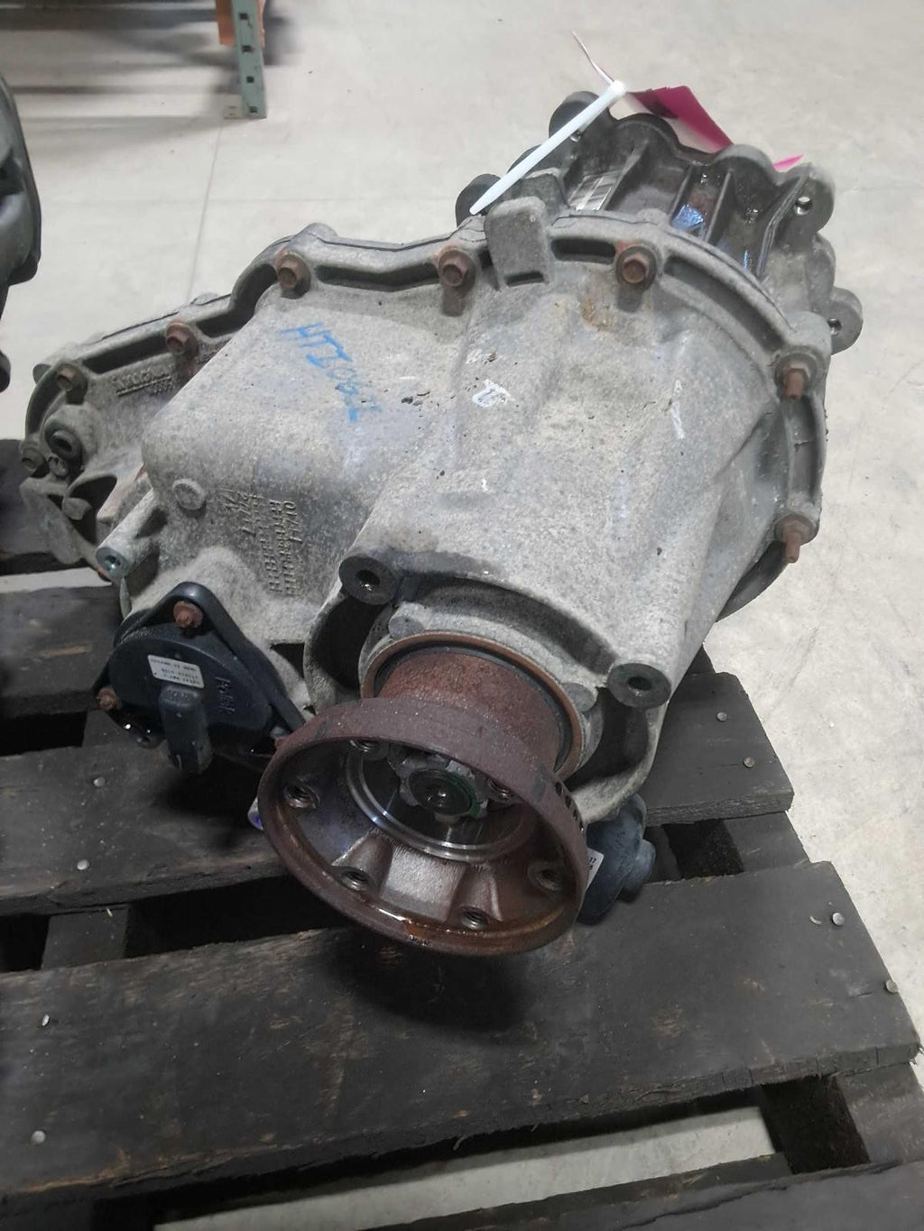 Used Transfer Case Assembly fits: 2017 Jeep Grand cherokee 2 speed opt DKA or op