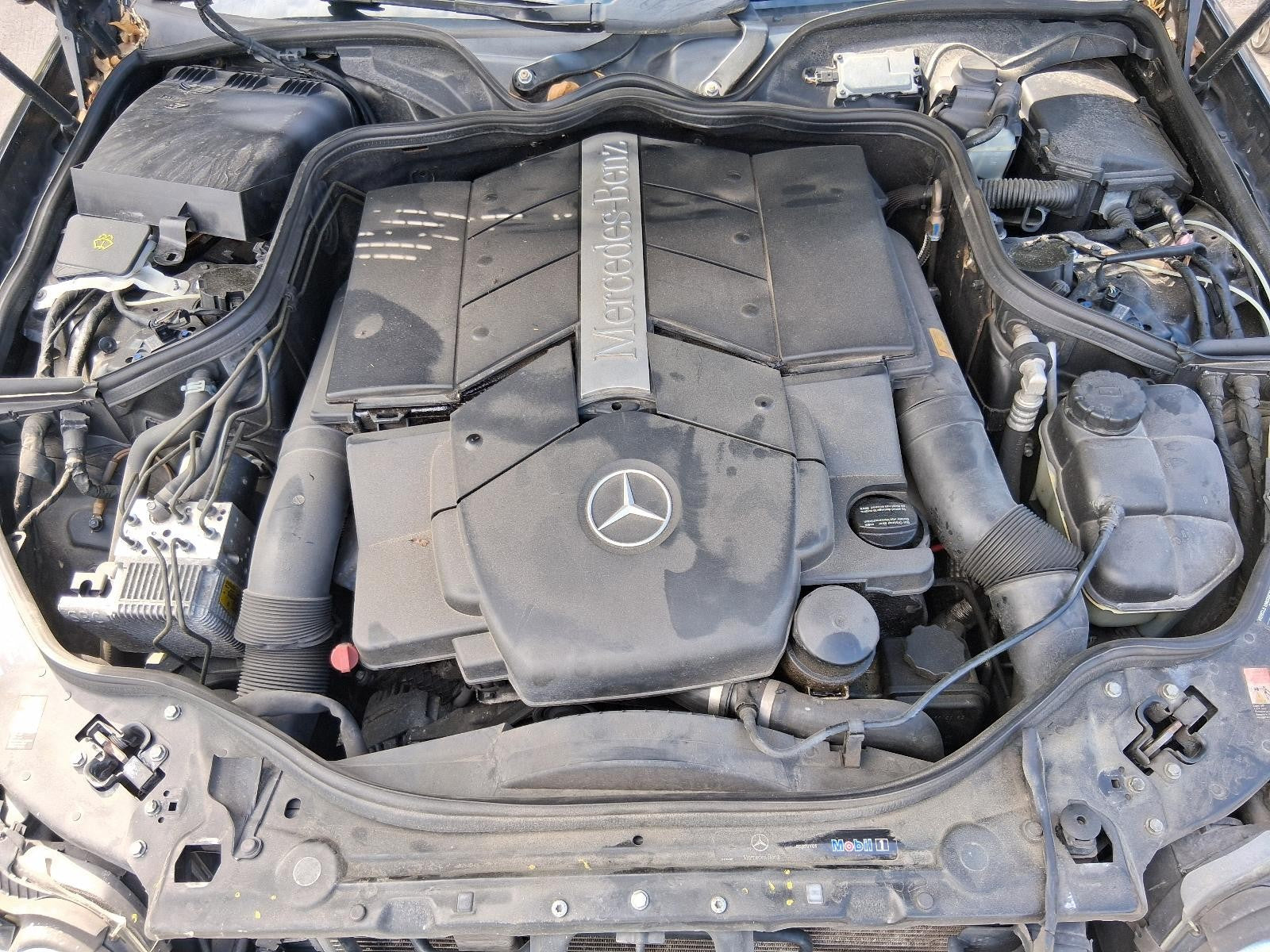 Used Windshield Wiper Motor fits: 2004 Mercedes-benz Mercedes e-class 211 Type E