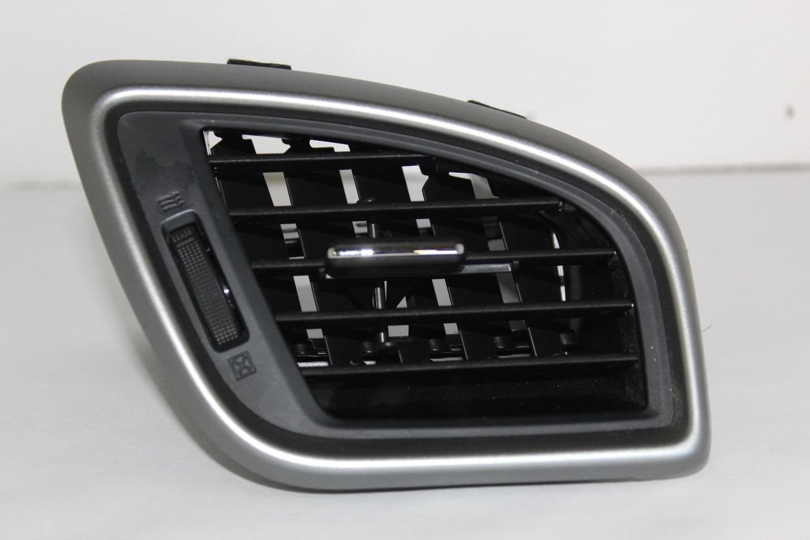 2015-2024 NISSAN MURANO DASH DASHBOARD RIGHT SIDE OUTER AC AIR VENT GRILLE OEM