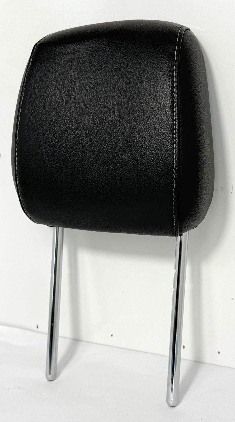 2017-2019 FORD ESCAPE HEADREST FRONT RIGHT PASSENGER SIDE LEATHER OEM
