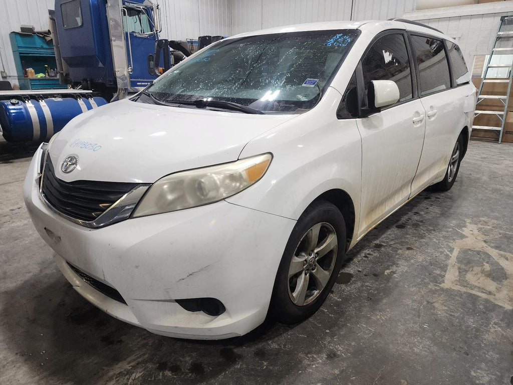 Used Front Right Door Window Regulator Front fits: 2012 Toyota Sienna electric F