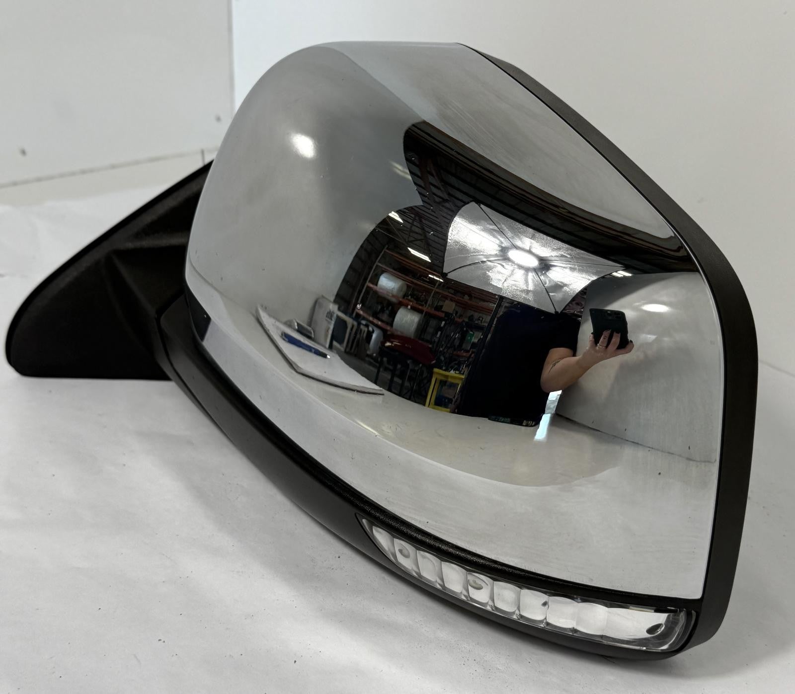 2011-2018 JEEP GRAND CHEROKEE LEFT SIDE VIEW DOOR MIRROR POWER OEM