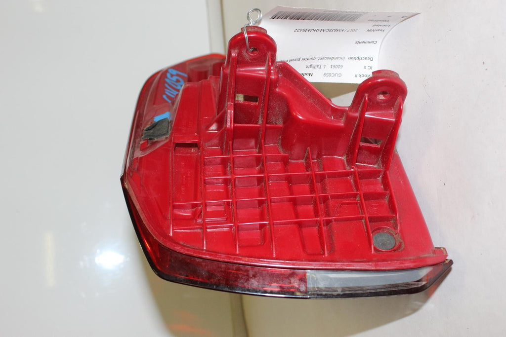 HYUNDAI TUCSON L Taillight incandescent, quarter panel mounted, L. 17 18