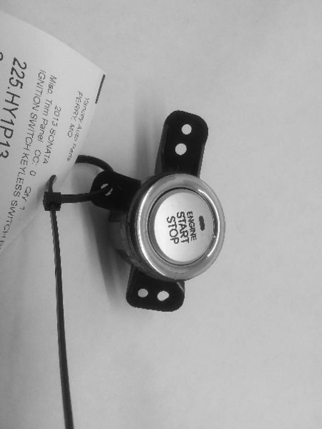 Used Ignition Switch fits: 2013 Hyundai Sonata keyless ignition Smart Key Grade