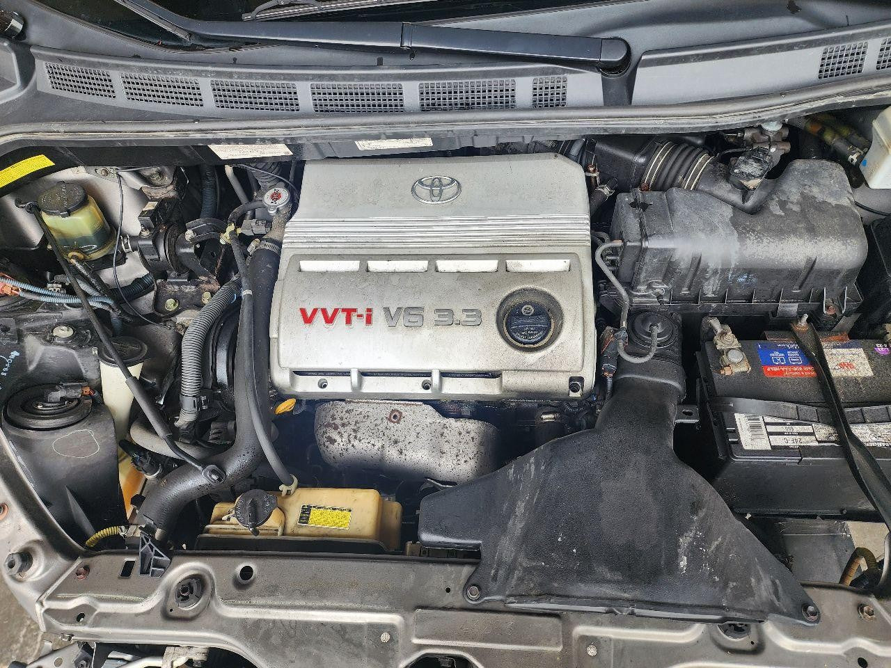 Used Front Left Door Window Regulator Front fits: 2004 Toyota Sienna electric Fr