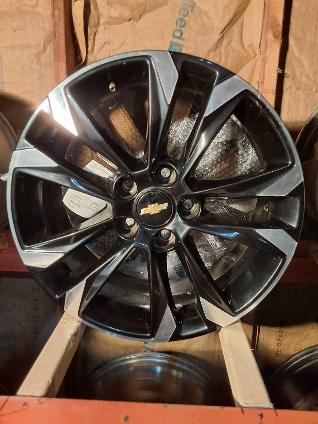 Used Wheel fits: 2021 Chevrolet Trailblazer 17x7-1/2 5 double spoke gloss black