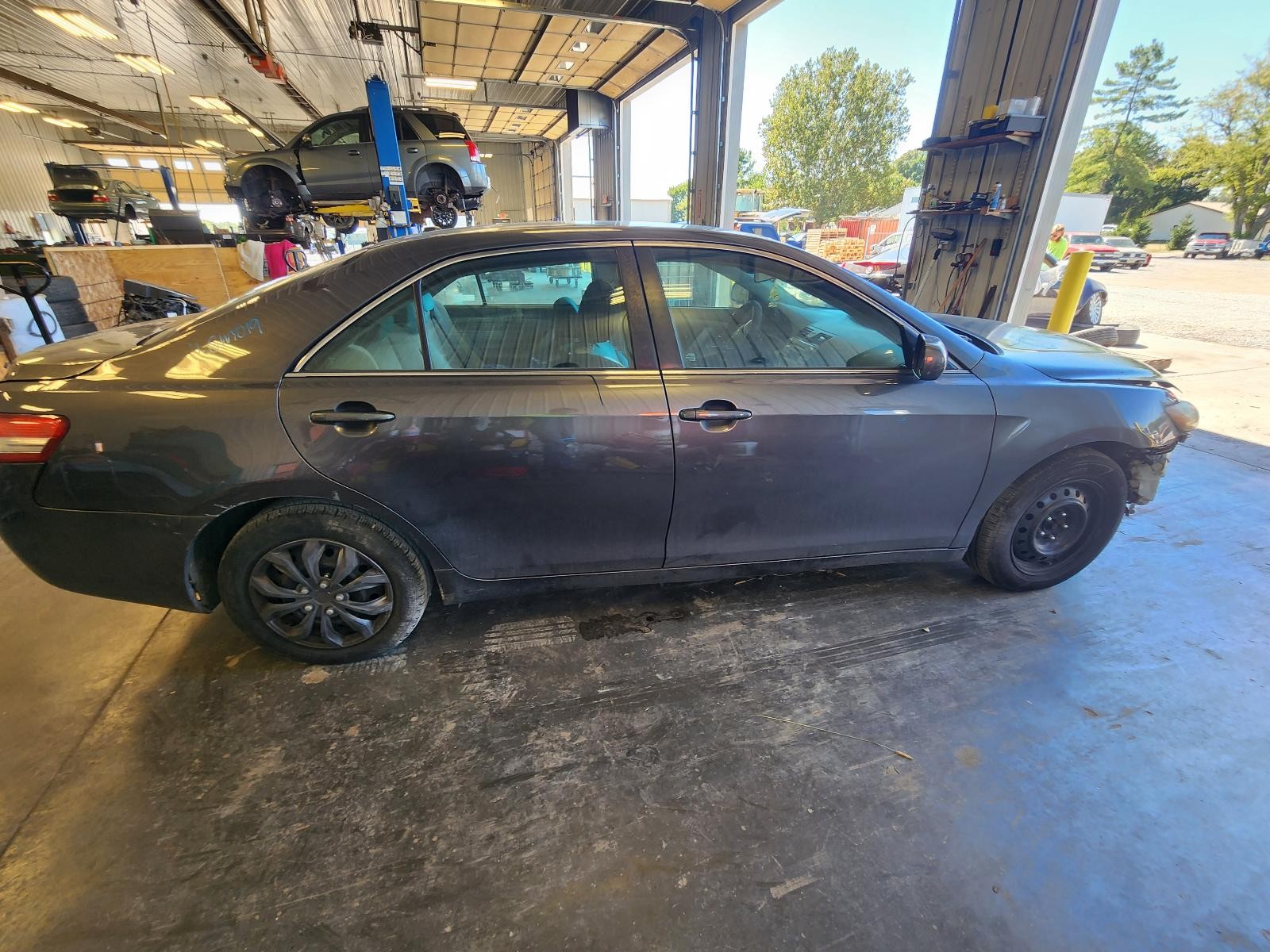 Used Starter Motor fits: 2011 Toyota Camry 1.7kw Grade A