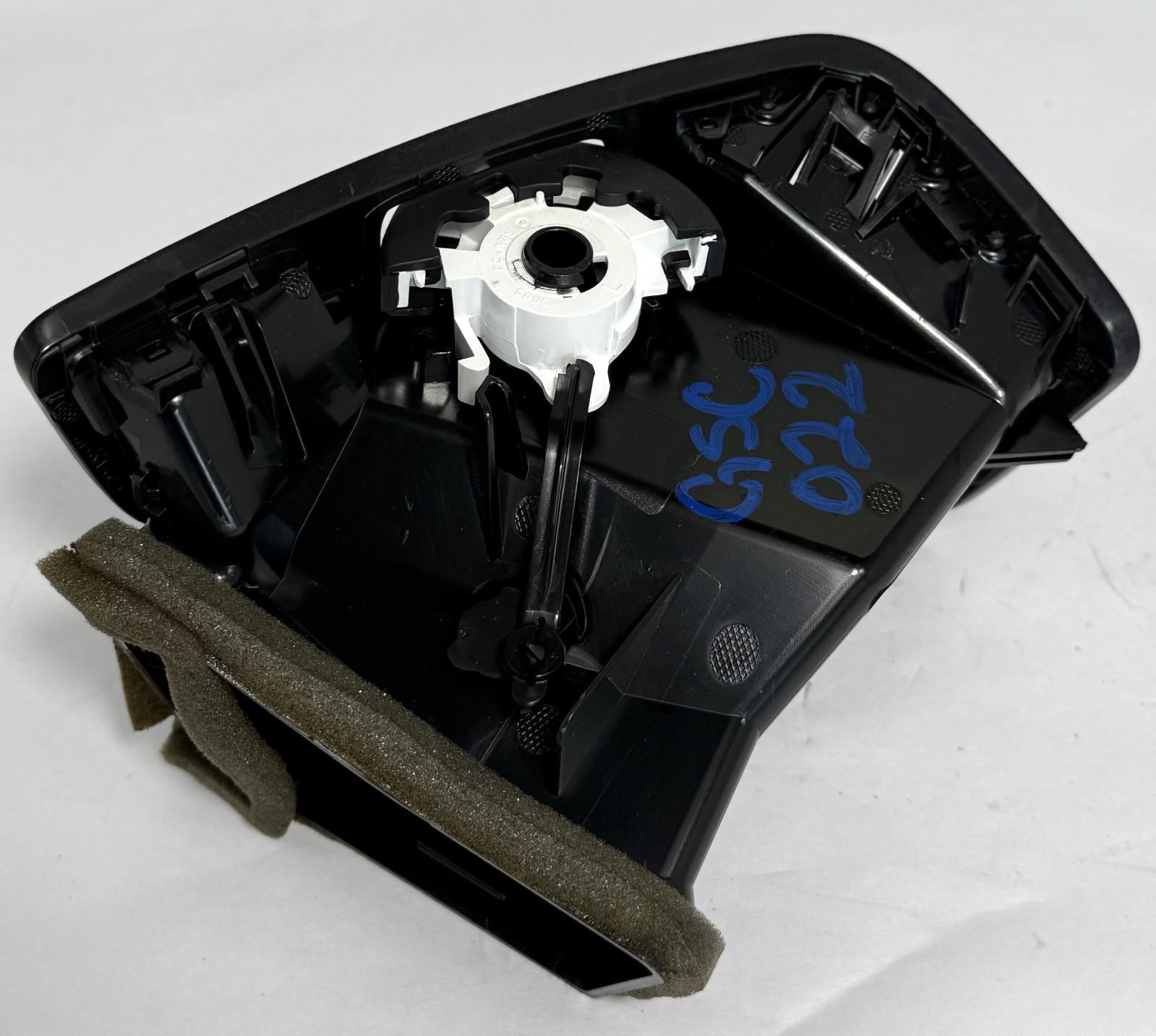 2017-2019 FORD ESCAPE LEFT SIDE DASH HEAT A/C AIR VENT OEM