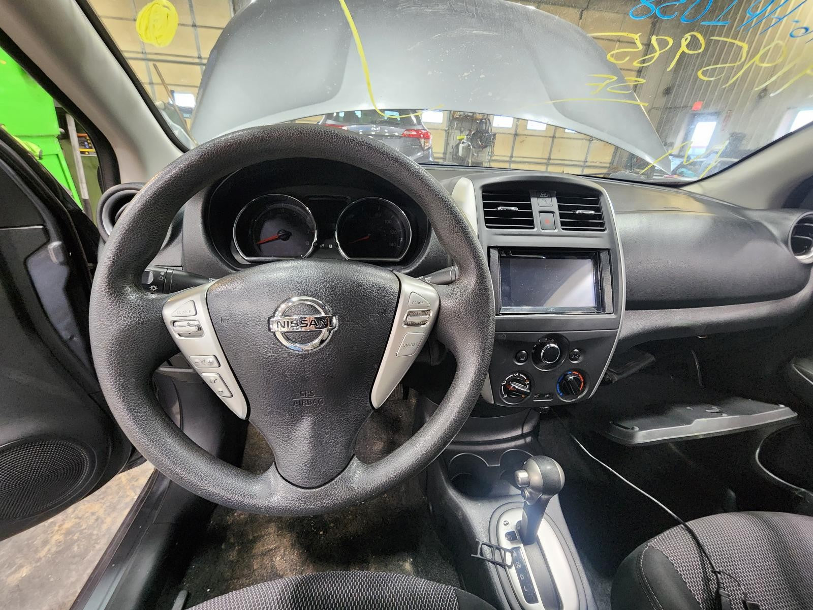 Used Front Right Drive Axle Shaft fits: 2016 Nissan Versa Front Axle Sdn AT CVT