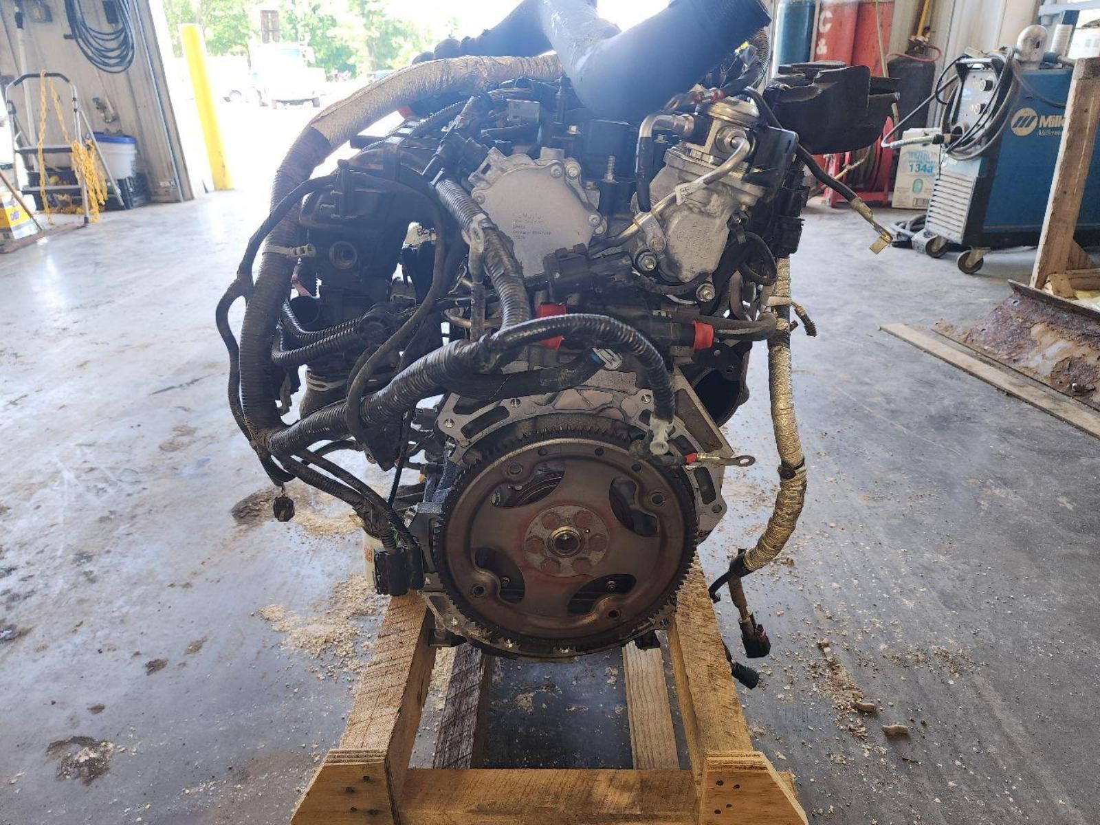 FORD FUSION Engine gasoline, 2.0L, VIN 9 (8th digit, turbo) 13 14 15 16