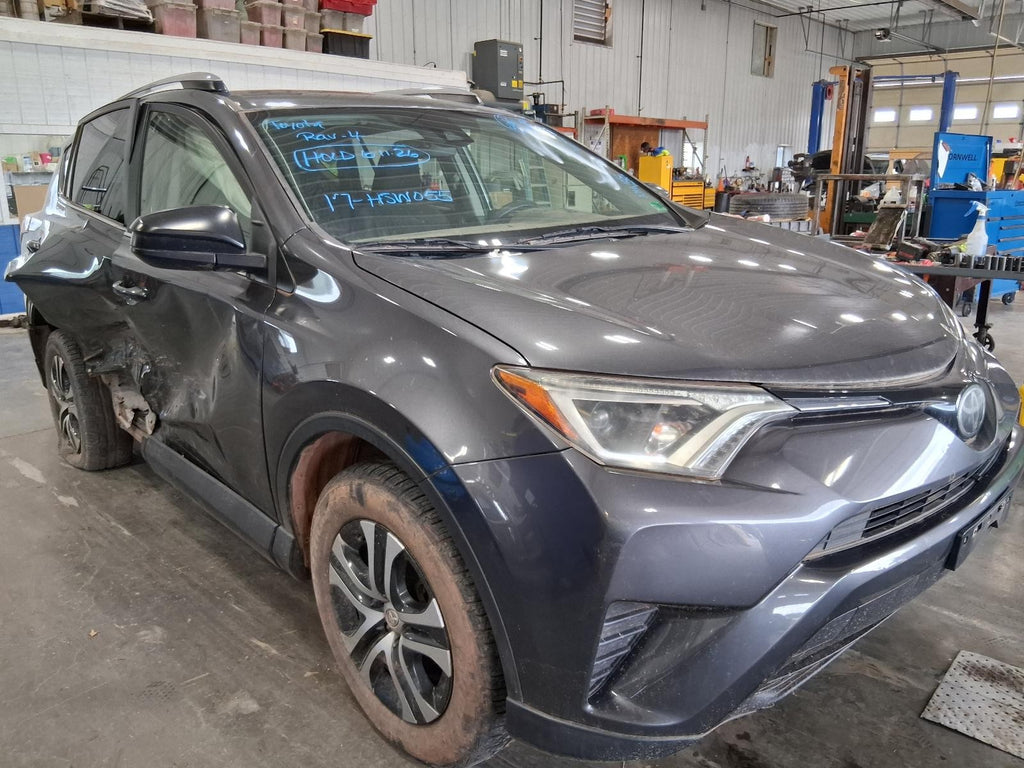 Used Air Cleaner Assembly fits: 2017 Toyota Rav4 4 cylinder 2ARFE engine Grade A
