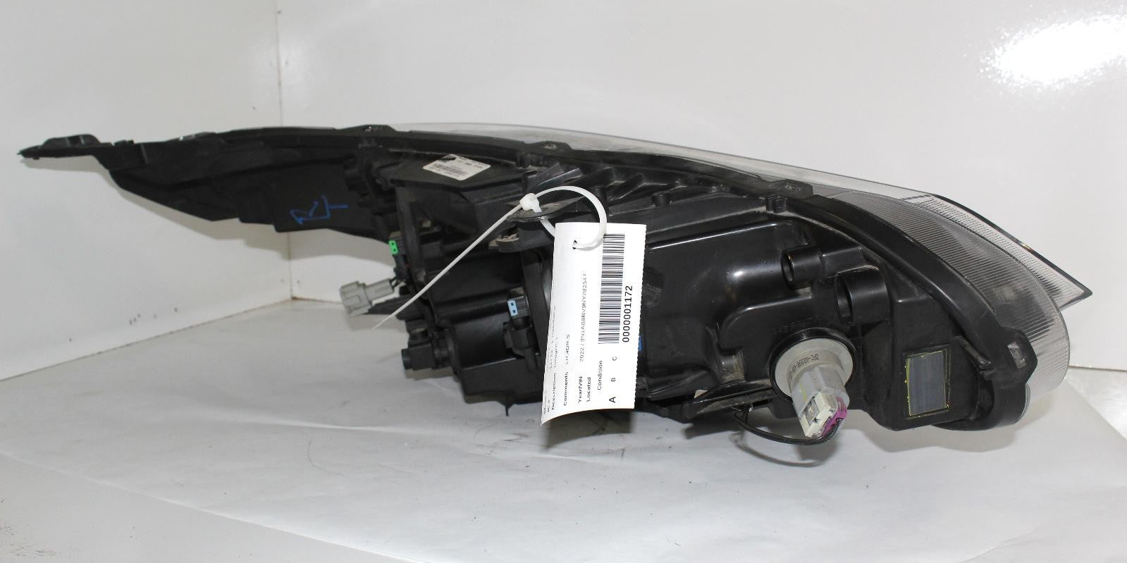 Used Left Headlight Assembly fits: 2022 Nissan Sentra halogen Left Grade A