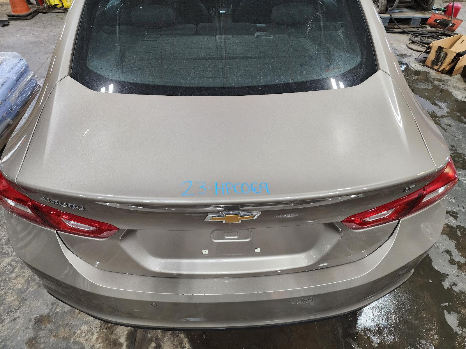 Used Deck Lid fits: 2023 Chevrolet Malibu VIN Z 4th digit new style incandescent