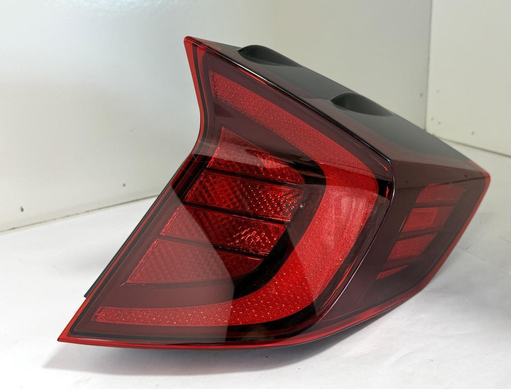 2020-2022 HYUNDAI SONATA TAILLIGHT RIGHT PASSENGER SIDE OEM