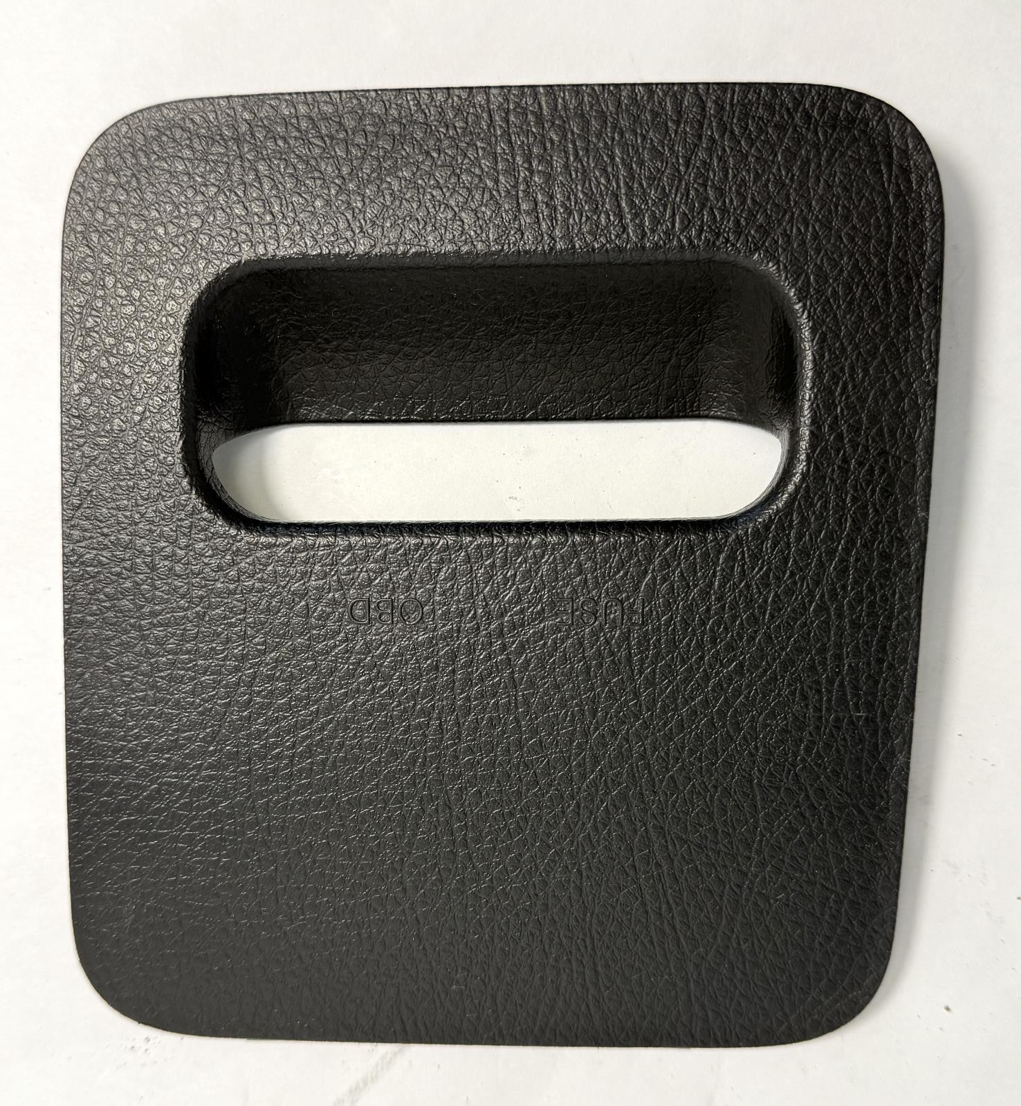 2011-2015 KIA SORENTO INTERIOR FUSE BOX COVER TRIM BLOCK DASH PANEL OEM