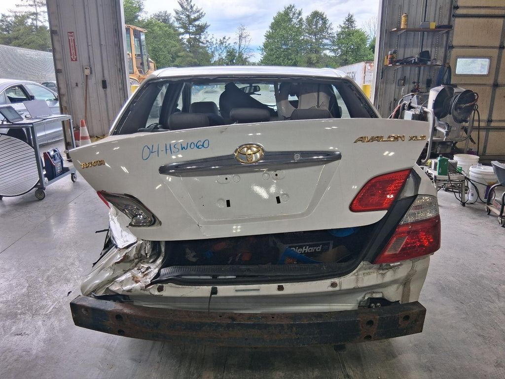 Used Rear Left Door Window Regulator Rear fits: 2004 Toyota Avalon Rear Left Gra