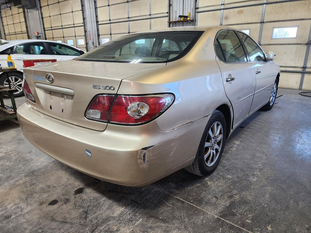 Used Front Right Door Window Regulator Front fits: 2002 Lexus ES300 Front Right