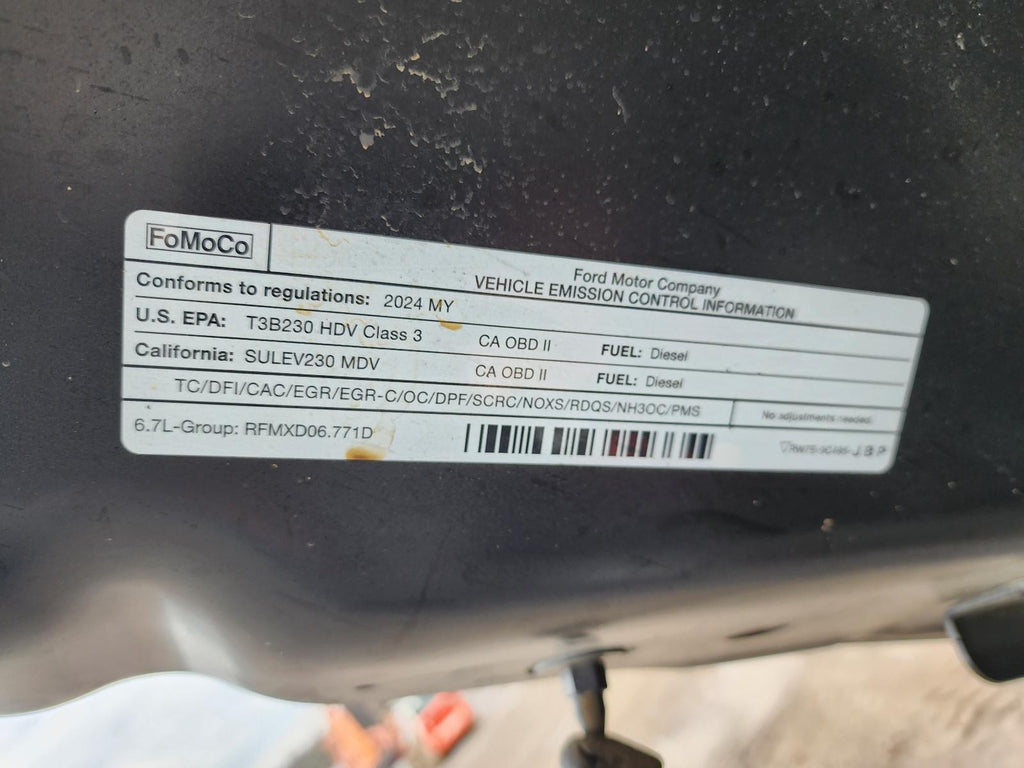 Used Front Center Infotainment Display fits: 2024 Ford F350SD PICKUP front cente