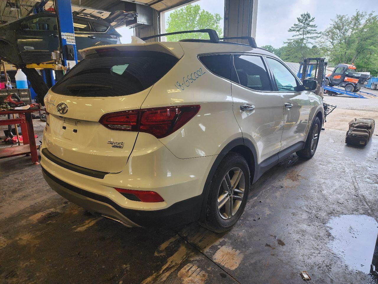Used Front Left Seat Front fits: 2018 Hyundai Santa fe bucket air bag LWB leathe