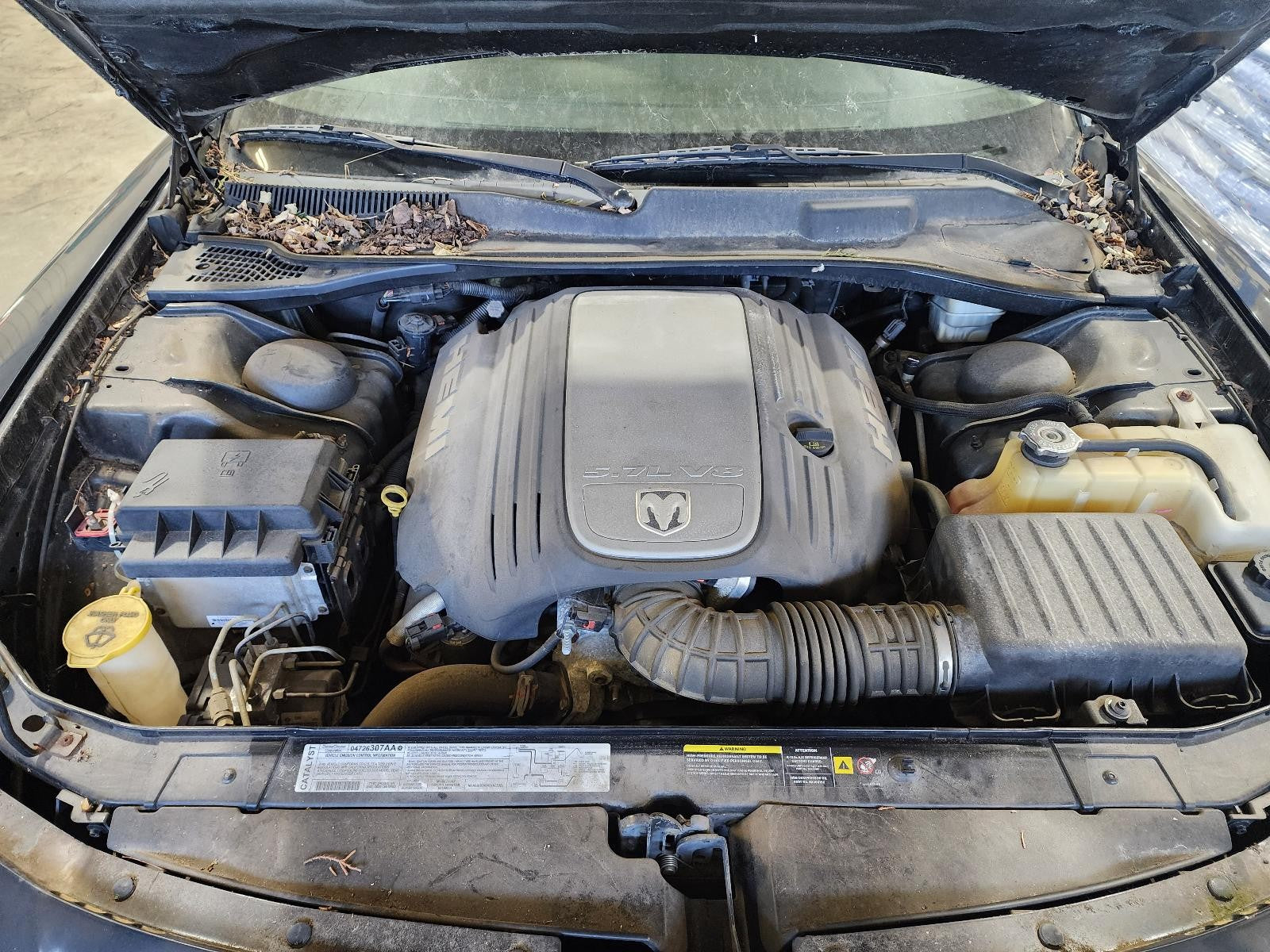 Used Engine Complete Assembly fits: 2006 Dodge Charger 5.7L VIN 2 8th digit 4x2