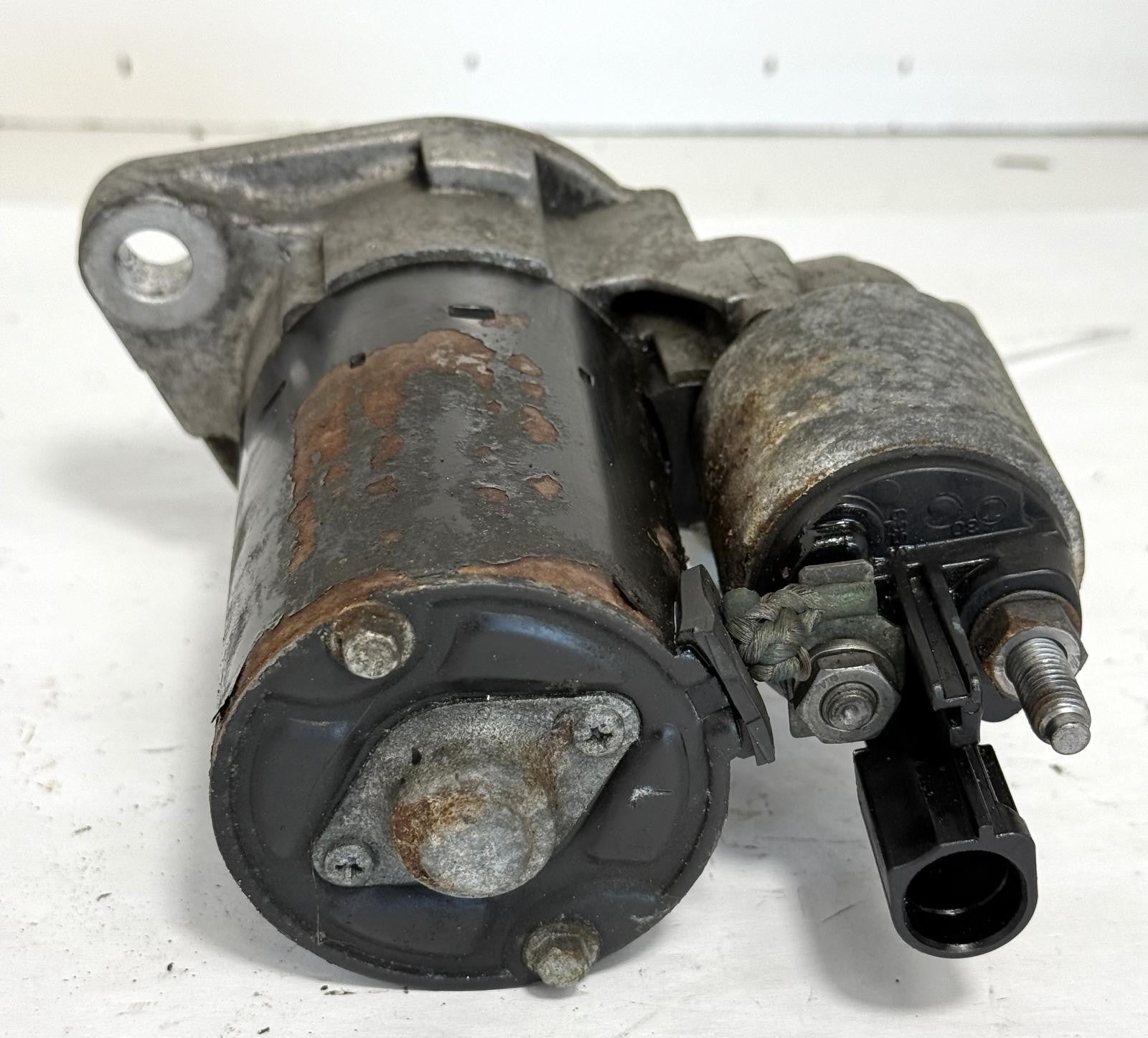 Used Starter Motor fits: 2011 Volkswagen Tiguan exc. City 2.0L gasoline Bosch ma