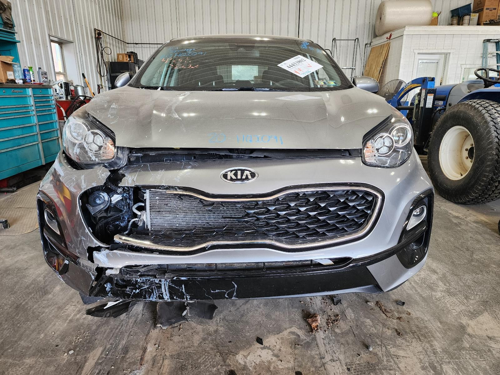 Used Left Sun Visor fits: 2020 Kia Sportage w/o sunroof Left Grade A