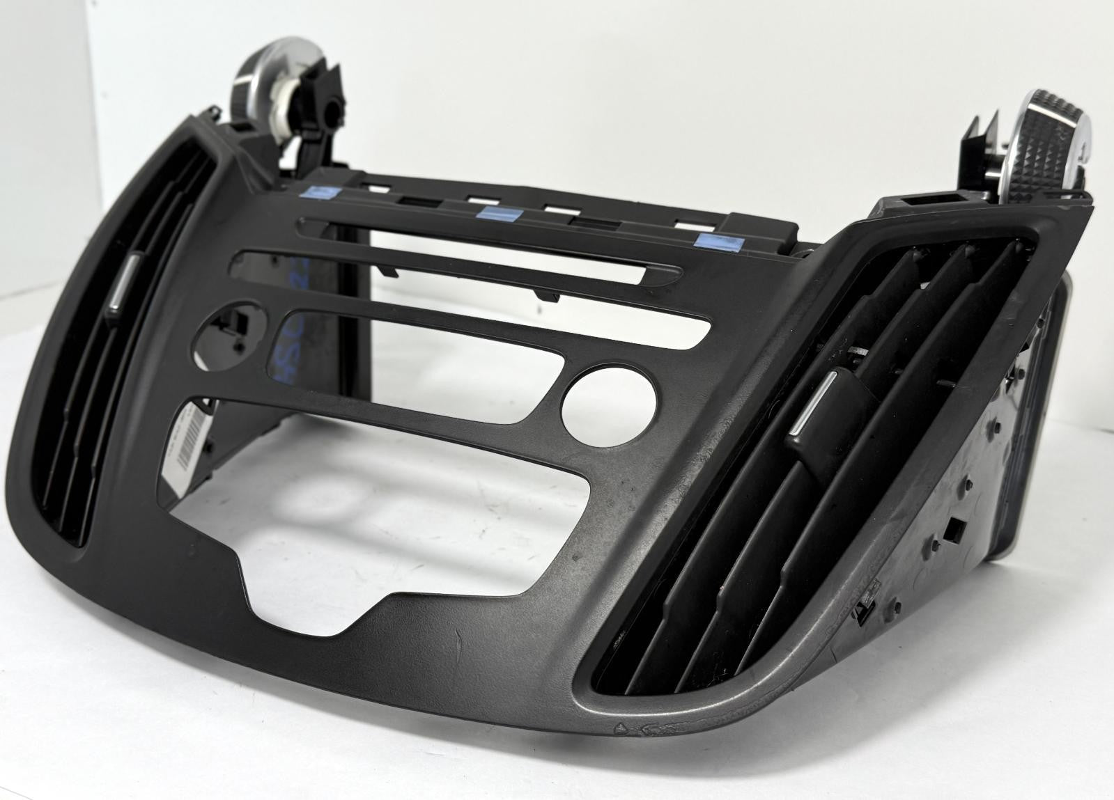2016-2018 FORD ESCAPE UPPER CENTER DASH BEZEL TRIM WITH AIR VENTS OEM