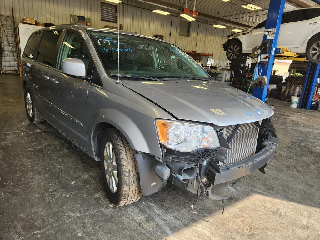 CHRYSLER TOWN &amp; COUNTRY R Headlamp quad halogen, chrome bezel, R. 16