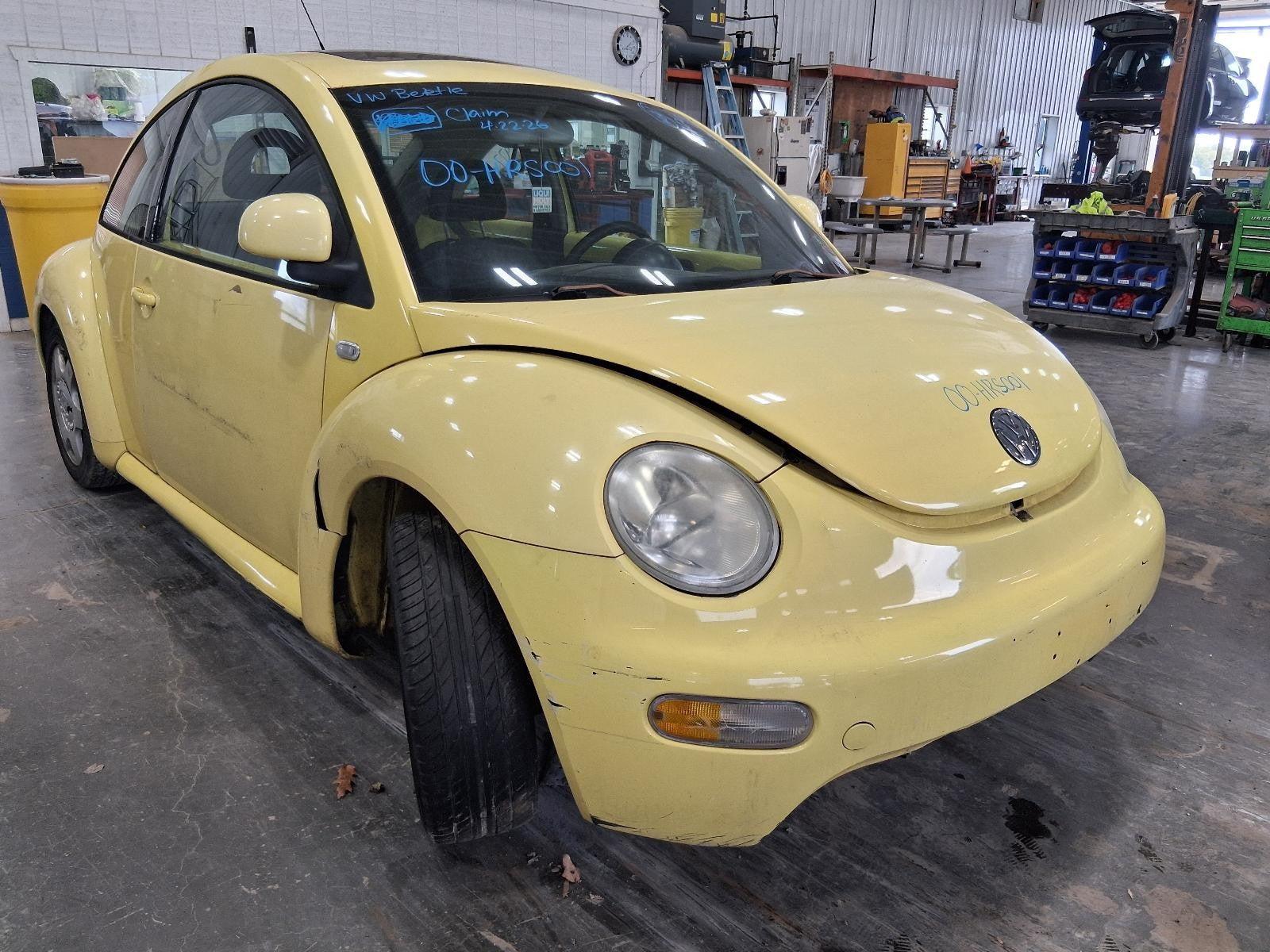 Used Air Cleaner Assembly fits: 2000 Volkswagen Beetle 2.0 Grade A