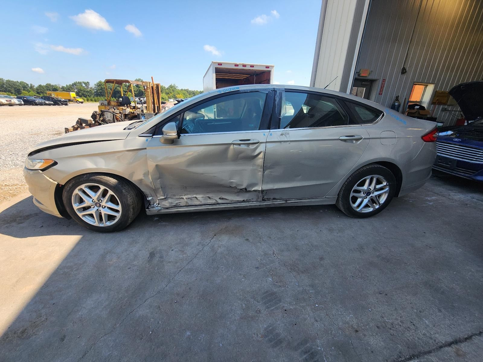 Used Engine Coolant Reservoir fits: 2015 Ford Fusion 2.5 Grade A