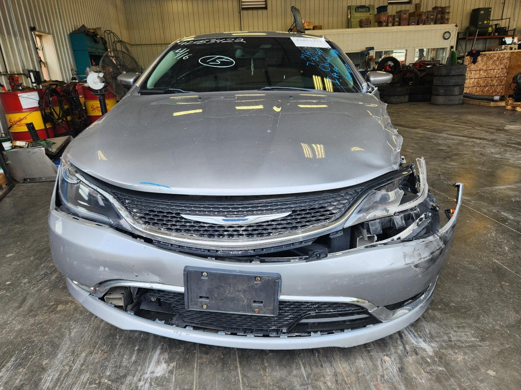 Used Front Right Drive Axle Shaft fits: 2015 Chrysler 200 Front Sdn 2.4L FWD R.