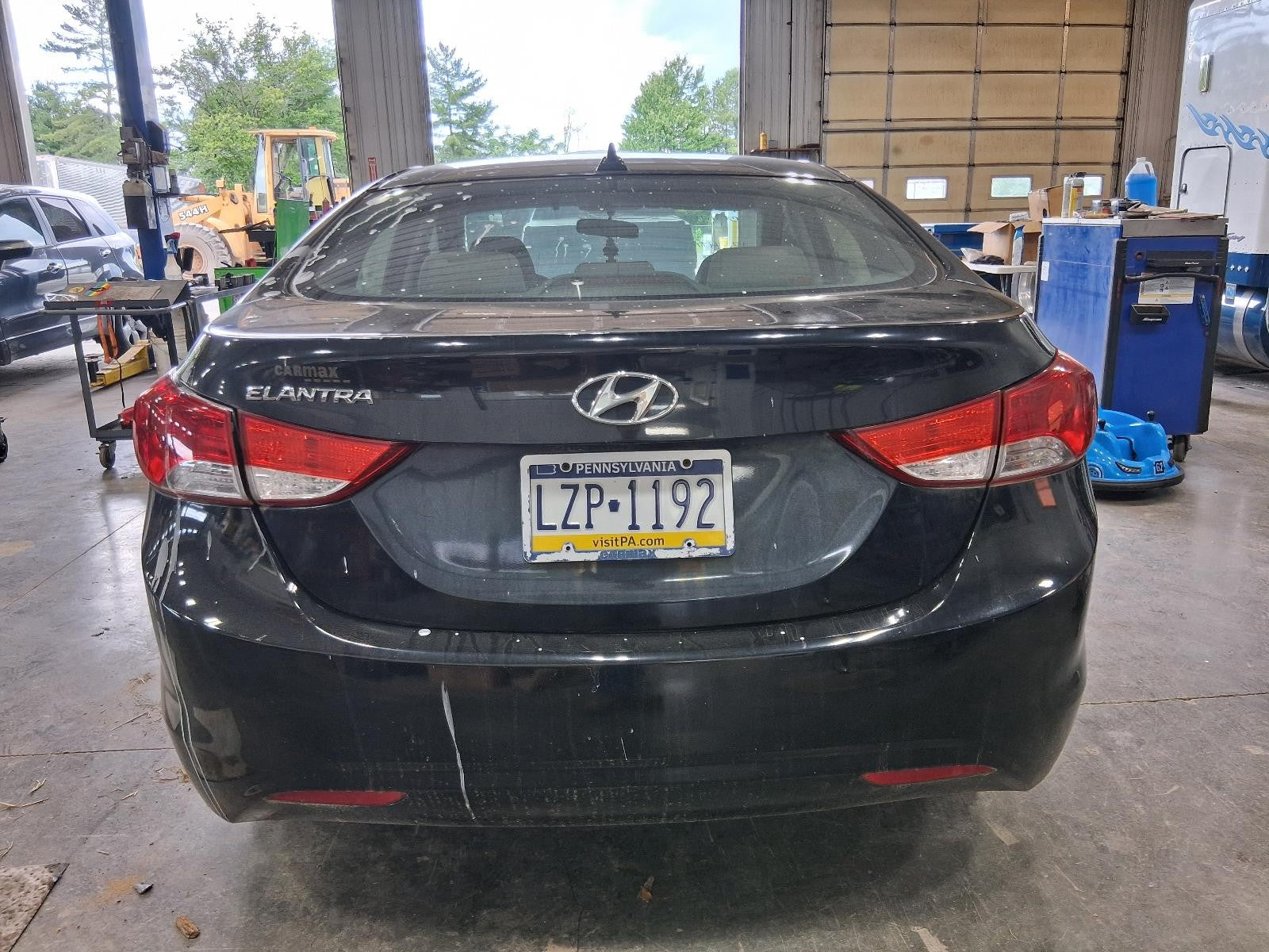 Used Front Bumper Reinforcement Front fits: 2013 Hyundai Elantra Sdn Front Grade