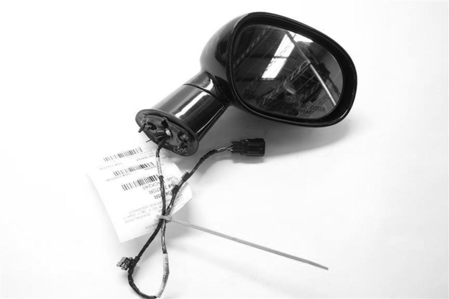 Used Right Door Mirror fits: 2014 Dodge Challenger Power heated R. manual foldin