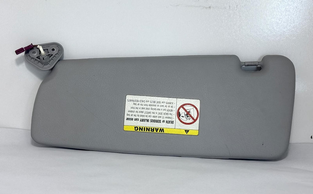 2001-2005 BMW 330i E46 SUN VISOR SHADE RIGHT PASSENGER SIDE LEATHER OEM
