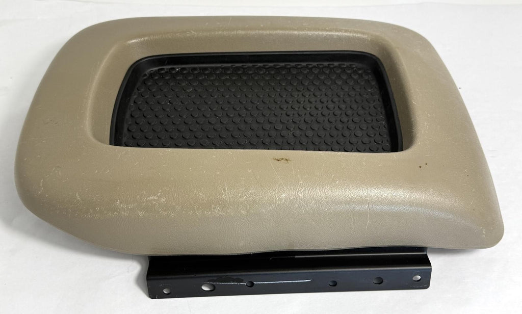 2003-2006 CHEVROLET TAHOE CENTER CONSOLE DOOR LID ARMREST OEM 