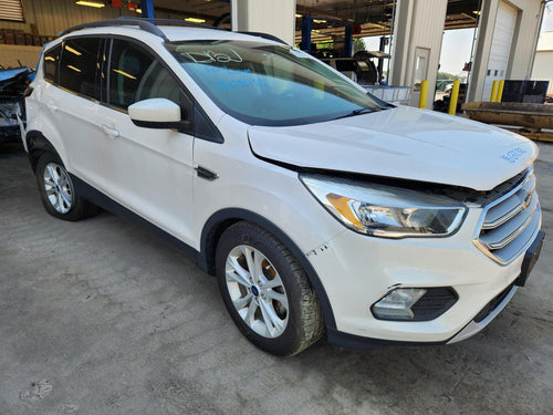 2017-2019 FORD ESCAPE RIGHT FRONT HEADIGHT HALOGEN OEM