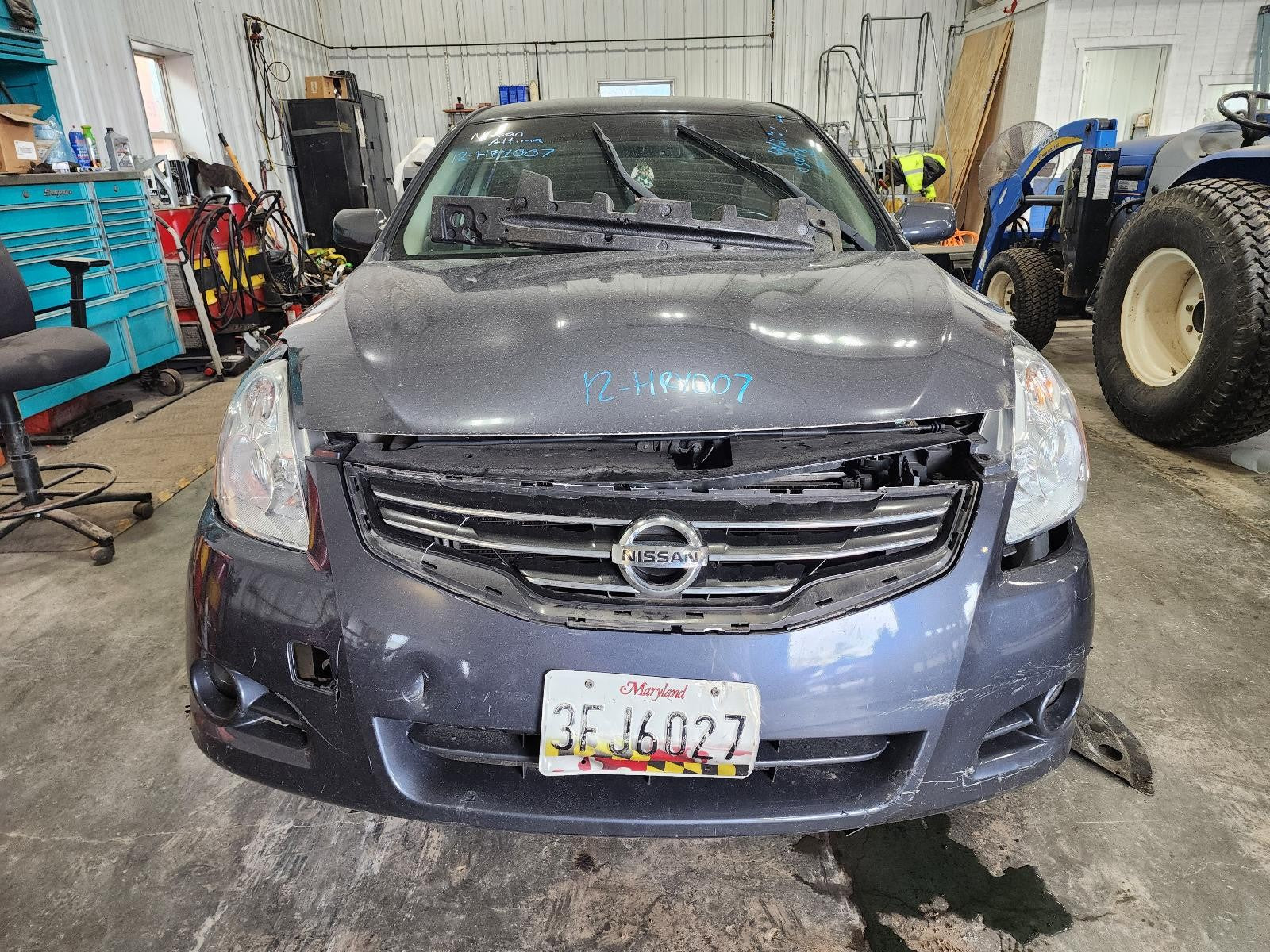 Used Front Right Door Window Regulator Front fits: 2012 Nissan Altima electric S