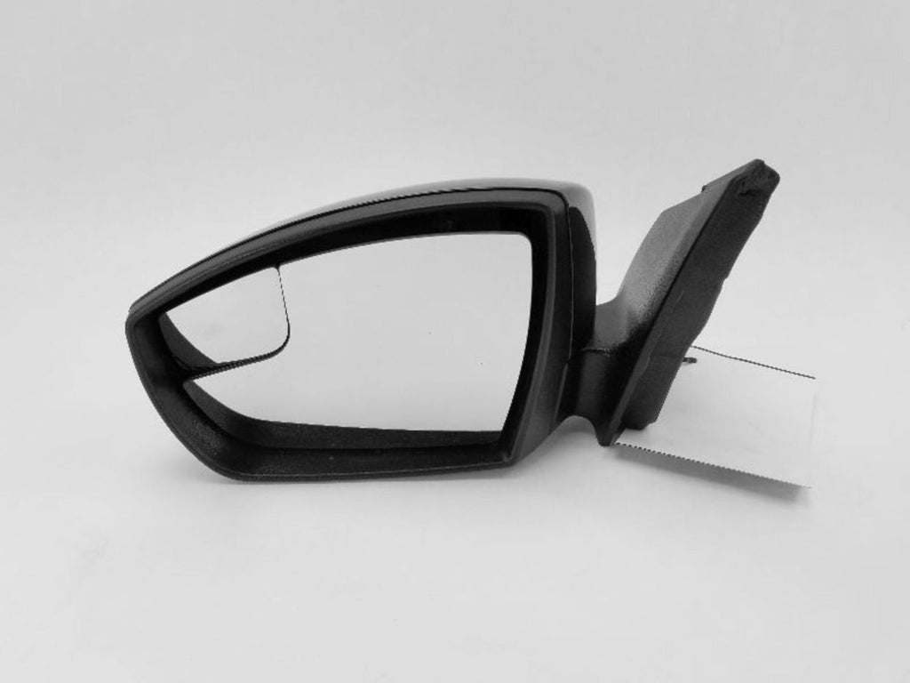 Used Left Door Mirror fits: 2012 Ford Focus Power w/signal painted cap w/o heate