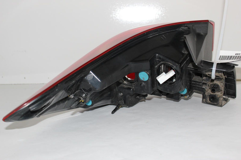 CHEVROLET TRAILBLAZER R Taillight quarter panel mounted, incandescent (opt TVM